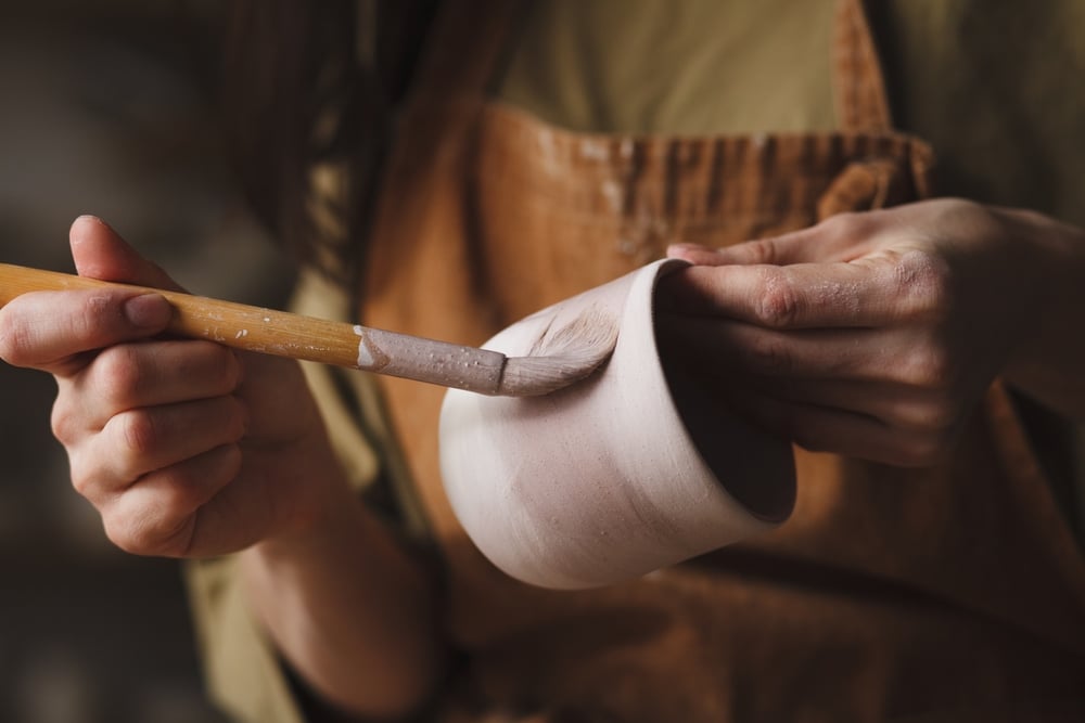 Artisan working in a studio on the High Road to Toas